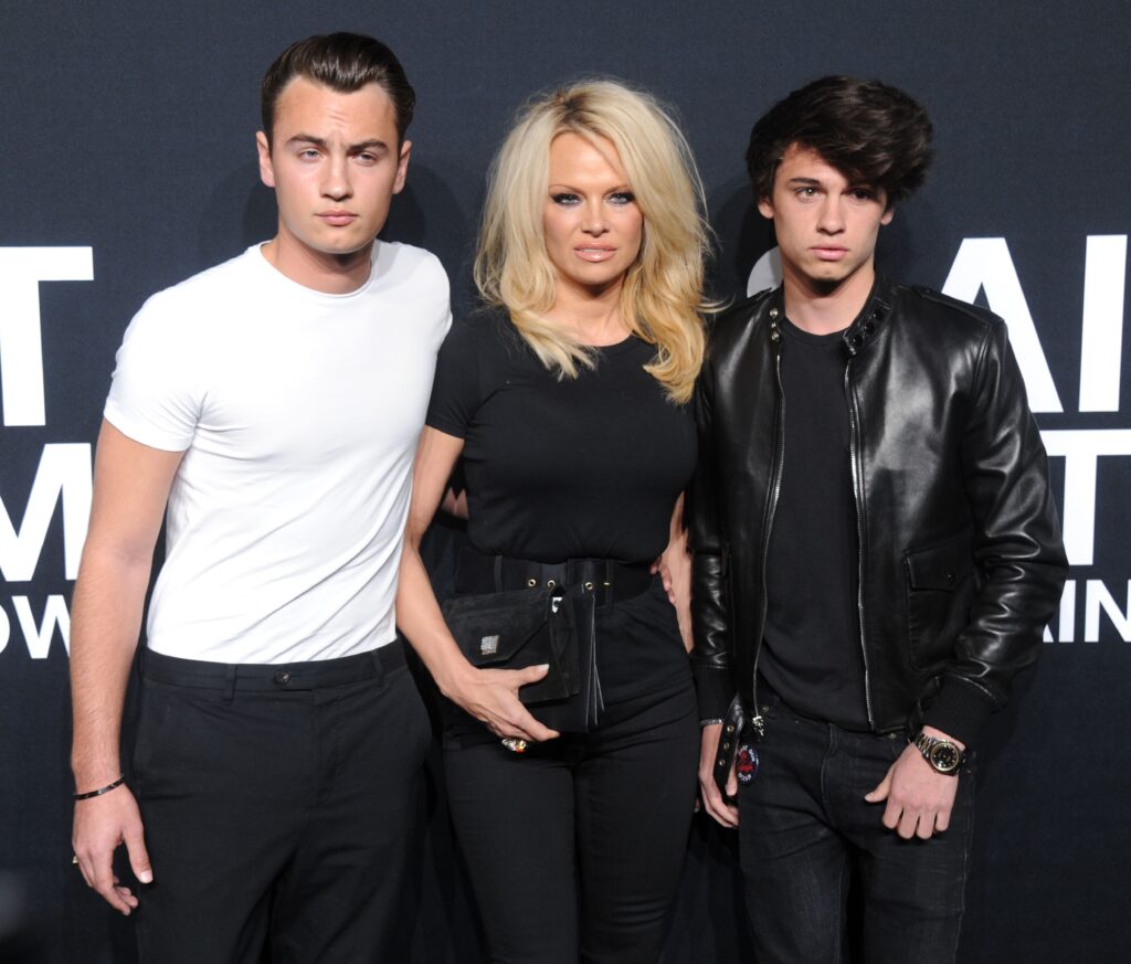 pamela anderson kids